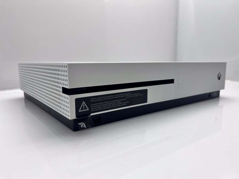 Xbox One S 500GB White + HDMI Cable + Power Cable (3 Month Warranty)