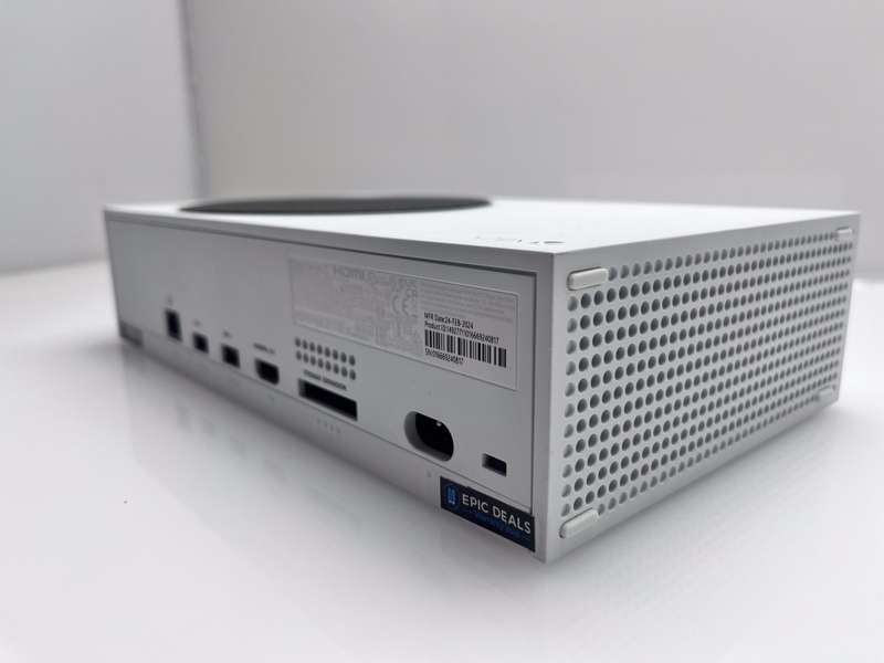 Xbox Series S 500GB White + HDMI Cable + Power Cable  + Controller (3 Month Warranty)