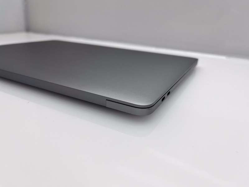 Macbook Pro 13-inch Core i5" (2017) 8GB RAM 512GB SSD Space Grey (6 Month Warranty)