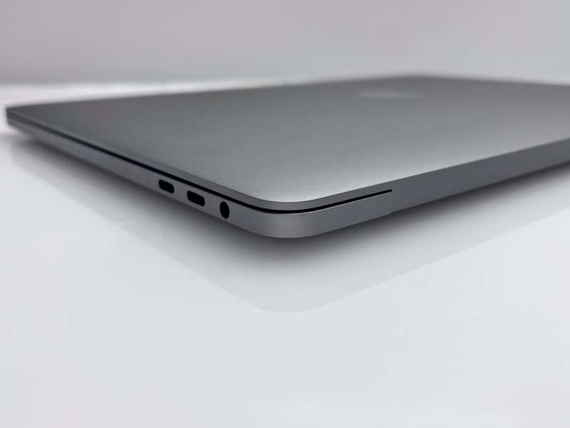 Macbook Pro 13-inch Core i5" (2017) 8GB RAM 512GB SSD Space Grey (6 Month Warranty)