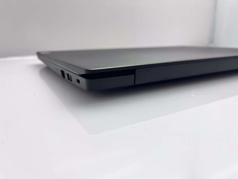 Lenovo V15 G4 IRU "Core i5" 8GB RAM 512GB SSD Black (3 Month Warranty) - Mint Condition