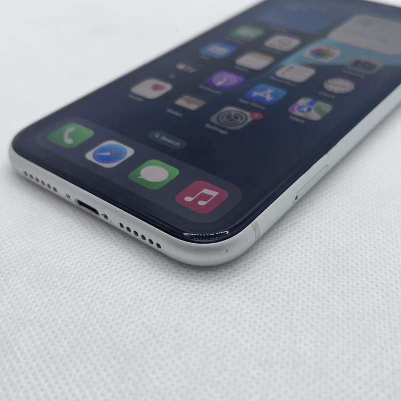 iPhone XR 128GB White (3 Month Warranty)