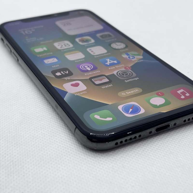 iPhone X 256GB Black LCD Lines (3 Month Warranty)