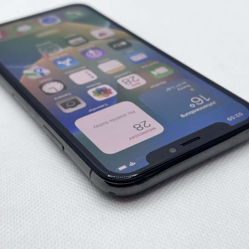 iPhone X 256GB Black LCD Lines (3 Month Warranty)