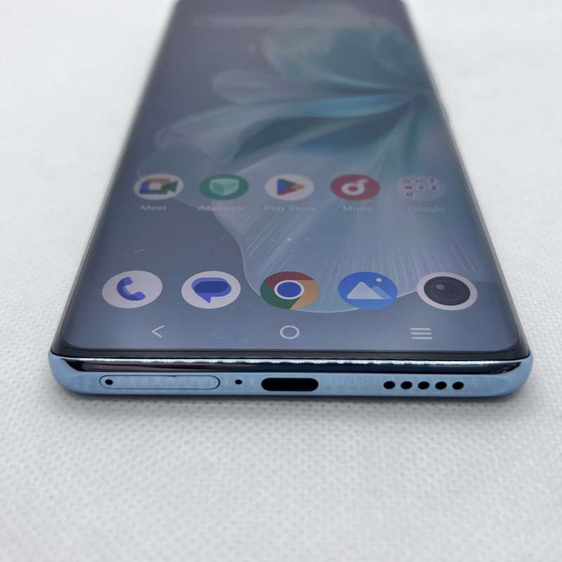 Vivo V30e 256GB Green (3 Month Warranty)- Mint Condition