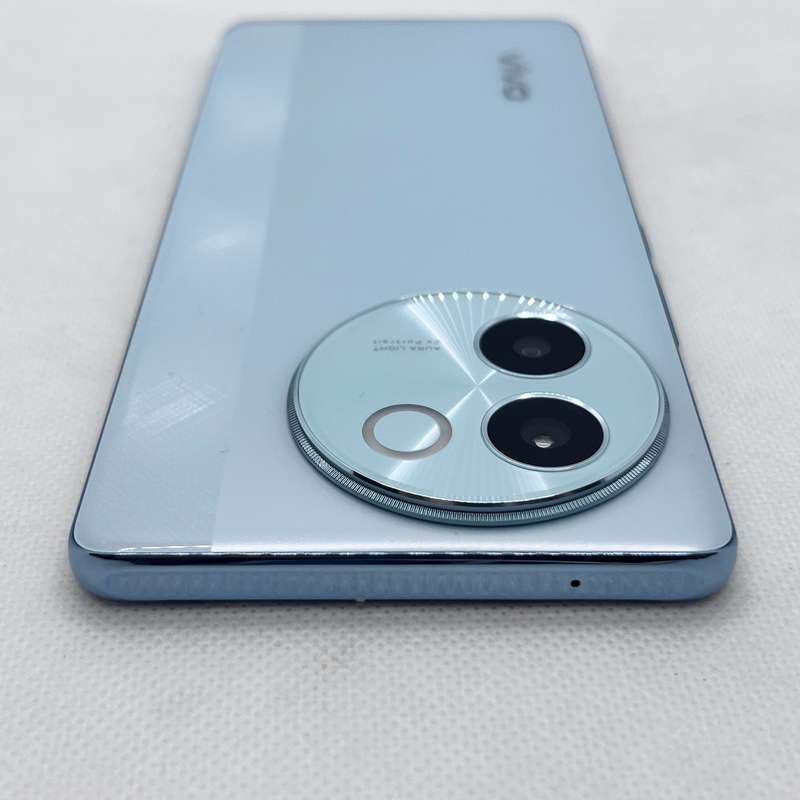 Vivo V30e 256GB Green (3 Month Warranty)- Mint Condition