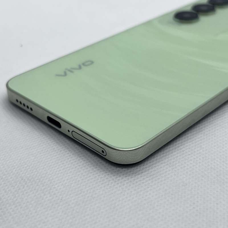 Vivo Y100 256GB Breeze Green (3 Month Warranty)- Mint Condition