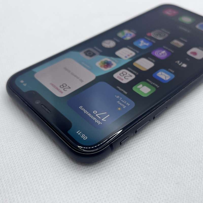 iPhone 11 128GB Black (6 Month Warranty)
