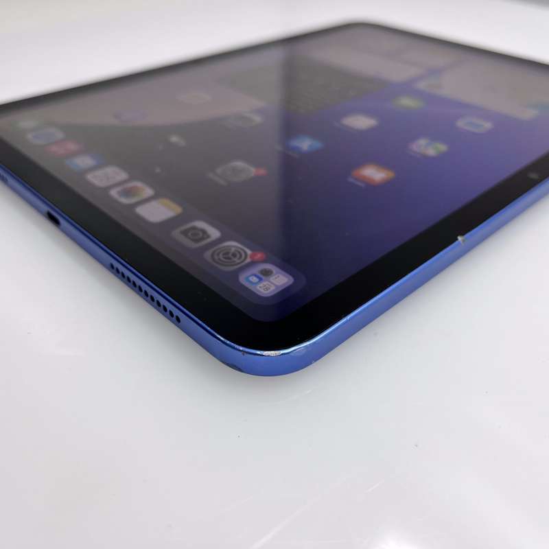 iPad 10.9" 10th Gen (Wifi Only) 64GB Damaged Power Button Blue (6 Month Warranty)