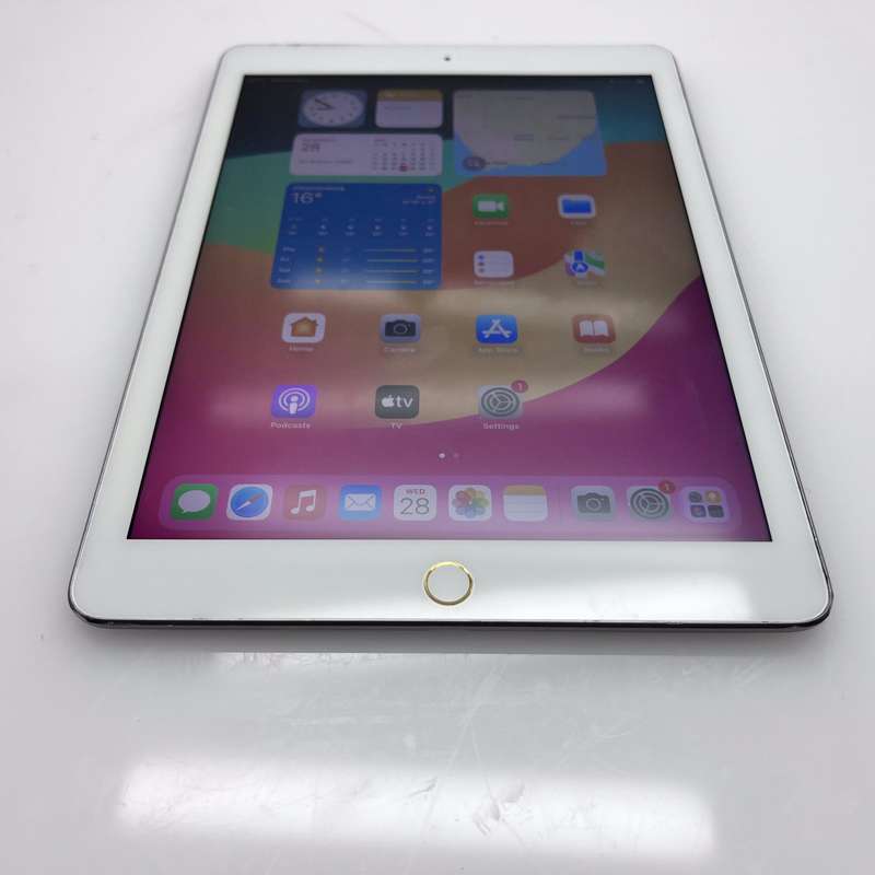 iPad 9.7" 6th Gen (Wifi/ Cellular) 128GB No Touch ID Space Grey