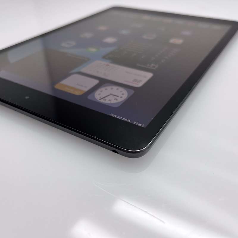 iPad 10.2 8th Gen (Wifi Only) No Touch ID And Bent Casing Space Grey (3 Month Warranty)