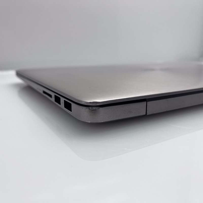 Asus ZenBook UX310U "Core i7" 16GB RAM 128GB + 1TB SSD Gold