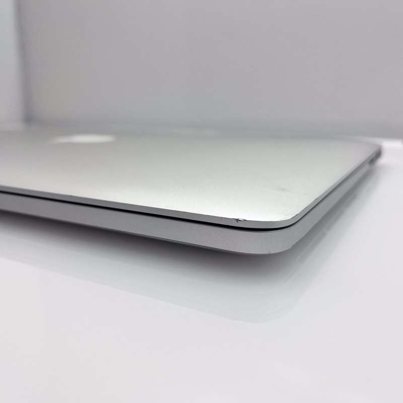 MacBook Pro "Core i7" 15-Inch 8GB RAM 256GB SSD (Late 2013) Silver