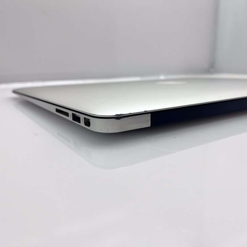 MacBook Air "Core i5" 13-Inch 4GB RAM 128GB SSD (2017) Silver (3 Month Warranty)