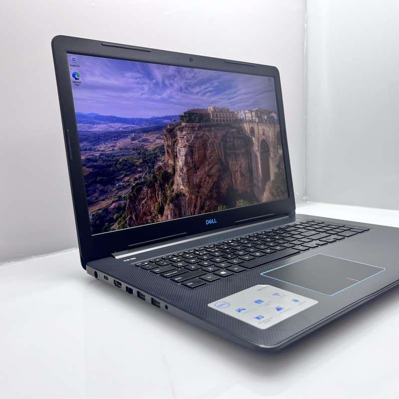 Dell G3 3779 "Core i7" 17.3-Inch 16GB RAM 512GB NVME SSD AND 1TB HHD Black
