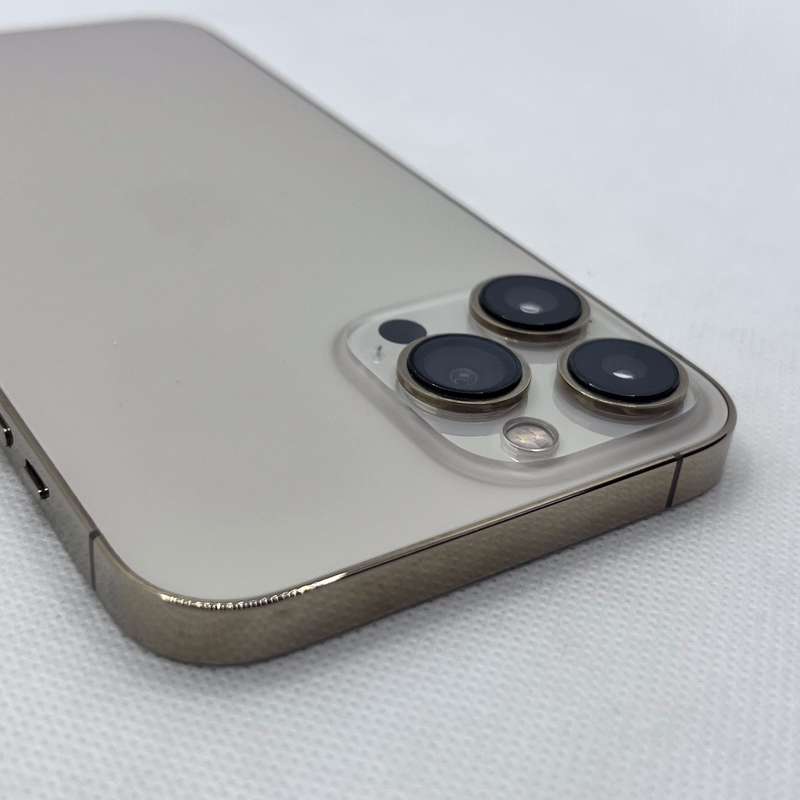 iPhone 13 Pro Max 512GB Gold (12 Month Warranty) + Cover And Screen Protector Bundle Value: R400