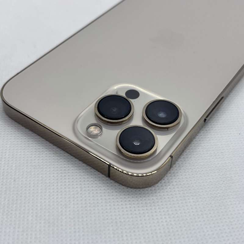 iPhone 13 Pro Max 512GB Gold (12 Month Warranty) + Cover And Screen Protector Bundle Value: R400