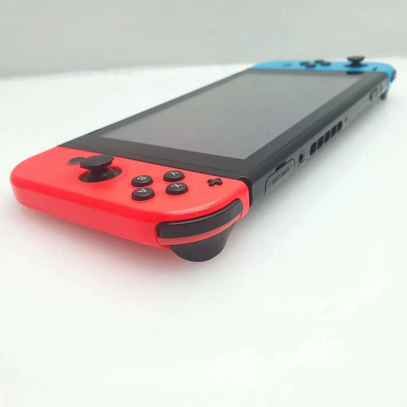 Nintendo Switch 32GB Black + 2 Joy-Con Controllers + Pro Controller (3 Month Warranty)