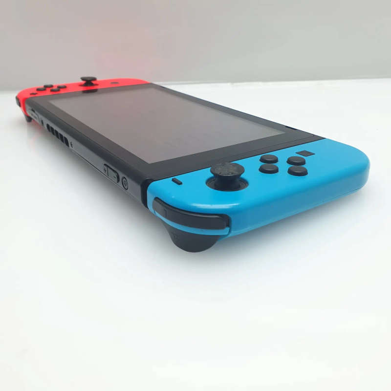 Nintendo Switch 32GB Black + 2 Joy-Con Controllers + Pro Controller (3 Month Warranty)
