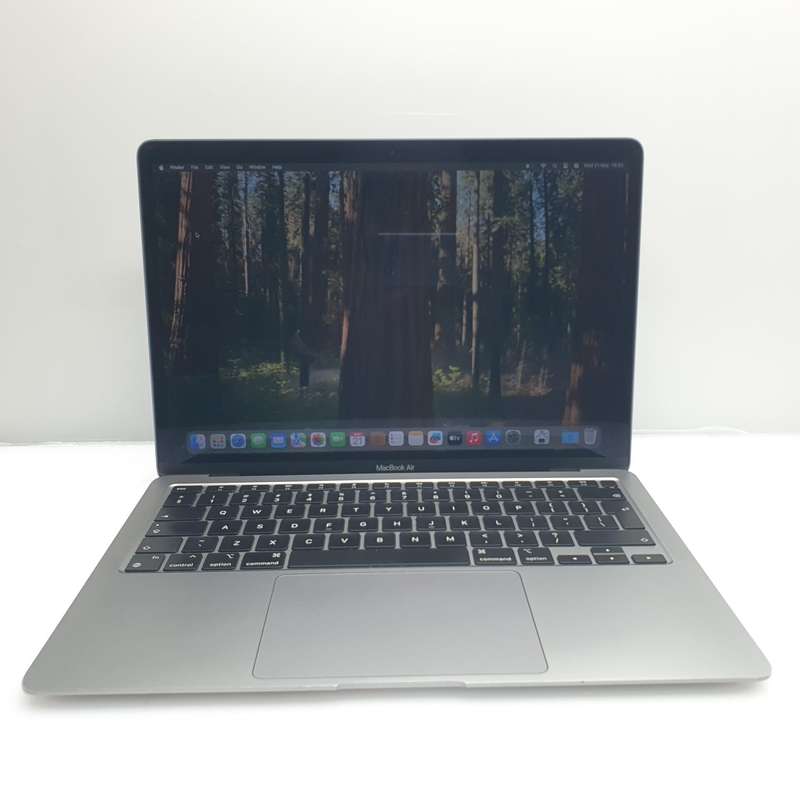 MacBook Air 13-Inch "M1" 8CPU/7GPU (2020) 8GB RAM 256GB SSD Silver (12 Month Warranty)