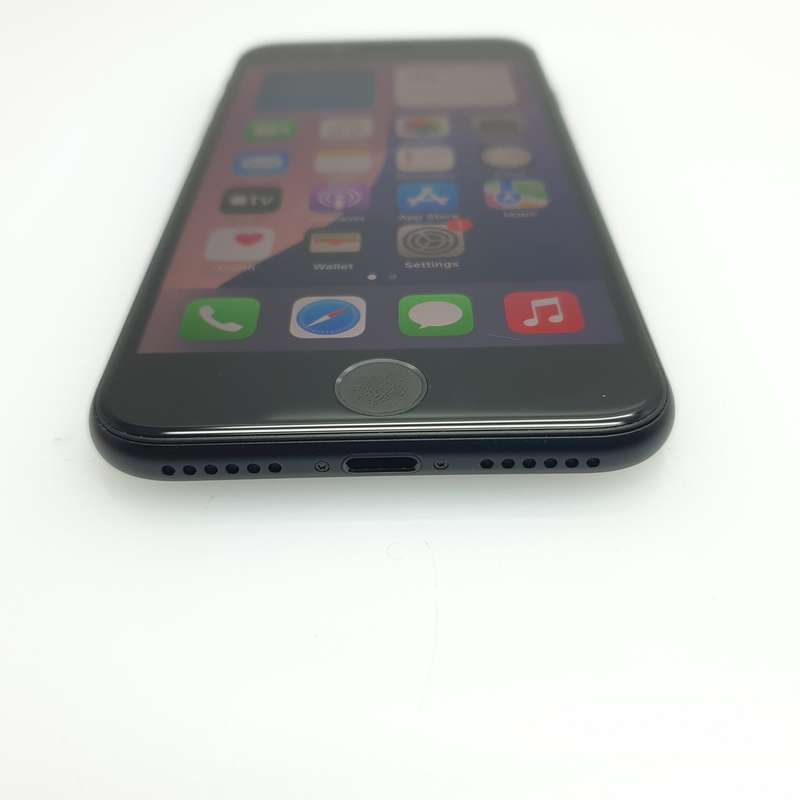 iPhone SE 2020 64GB Black (3 Month Warranty)