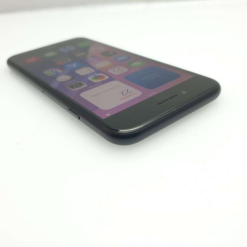 iPhone SE 2020 64GB Black (3 Month Warranty)