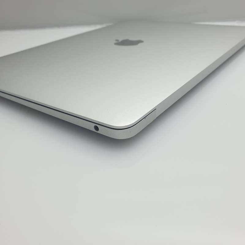 MacBook Air 13-Inch "M1" 8CPU/7GPU (2020) 8GB RAM 256GB SSD Silver/Space Gray (12 Month Warranty)