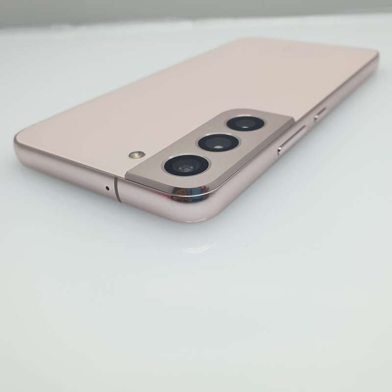 Samsung Galaxy S22 256GB Dual Sim Pink Gold (3 Month Warranty) + Cover Bundle Value: R200