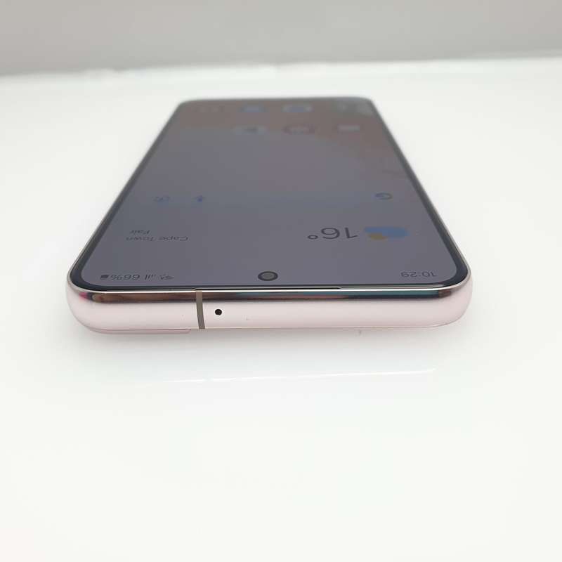 Samsung Galaxy S22 256GB Dual Sim Pink Gold (3 Month Warranty) + Cover Bundle Value: R200