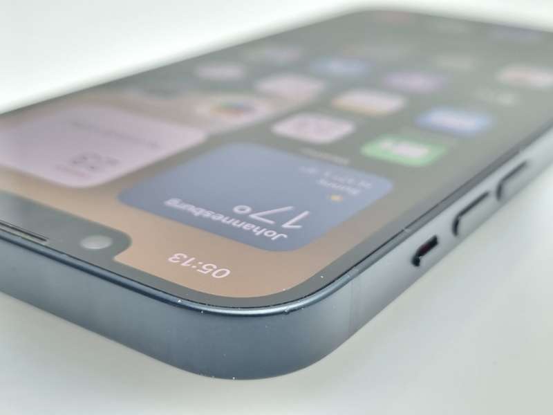 iPhone 14 256GB Midnight (12 Month Warranty)