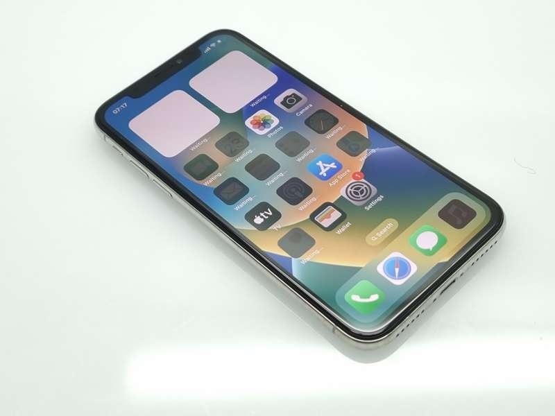 iPhone X 256GB Silver (3 Month Warranty)