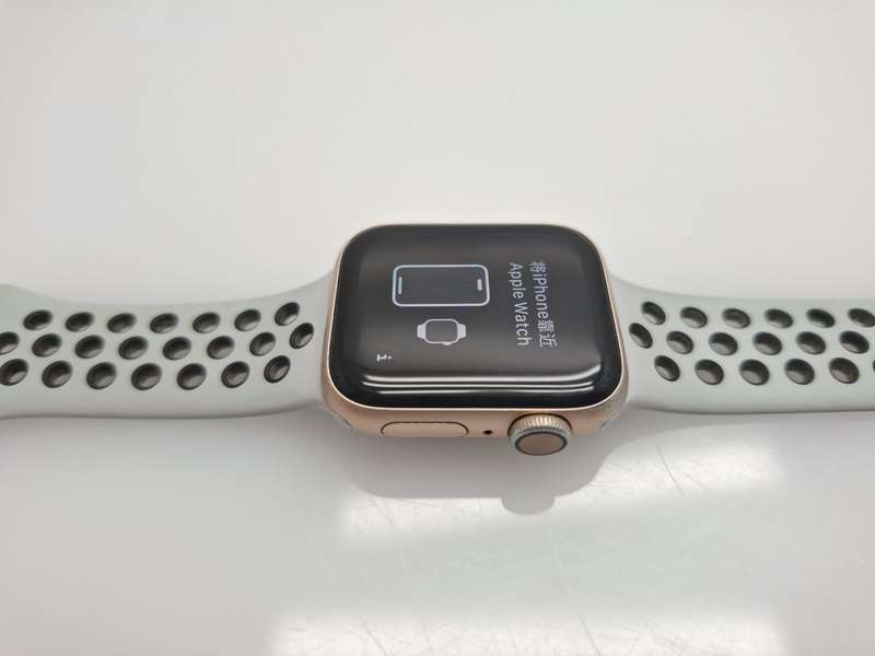 Apple Watch Series 4 40mm GPS Only Rose Gold (3 Month Warranty) - With White Nike Straps