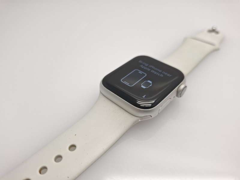 Apple Watch Series 4 40mm GPS Only Silver (3 Month Warranty)