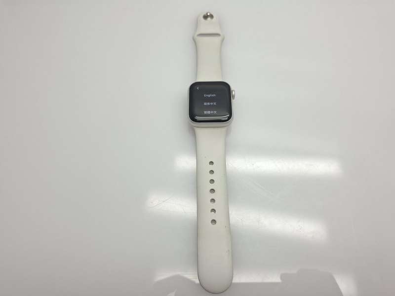 Apple Watch Series 4 40mm GPS Only Silver (3 Month Warranty)