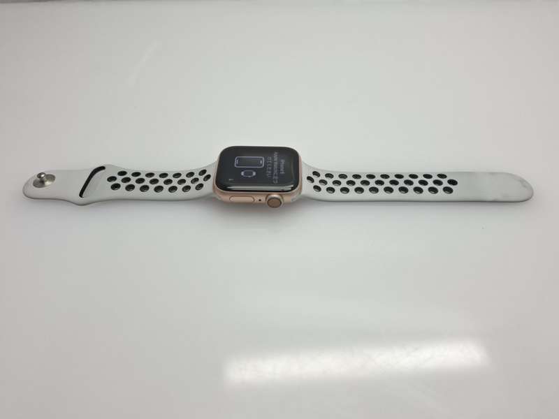 Apple Watch Series 4 40mm GPS Only Rose Gold (3 Month Warranty) - With White Nike Straps
