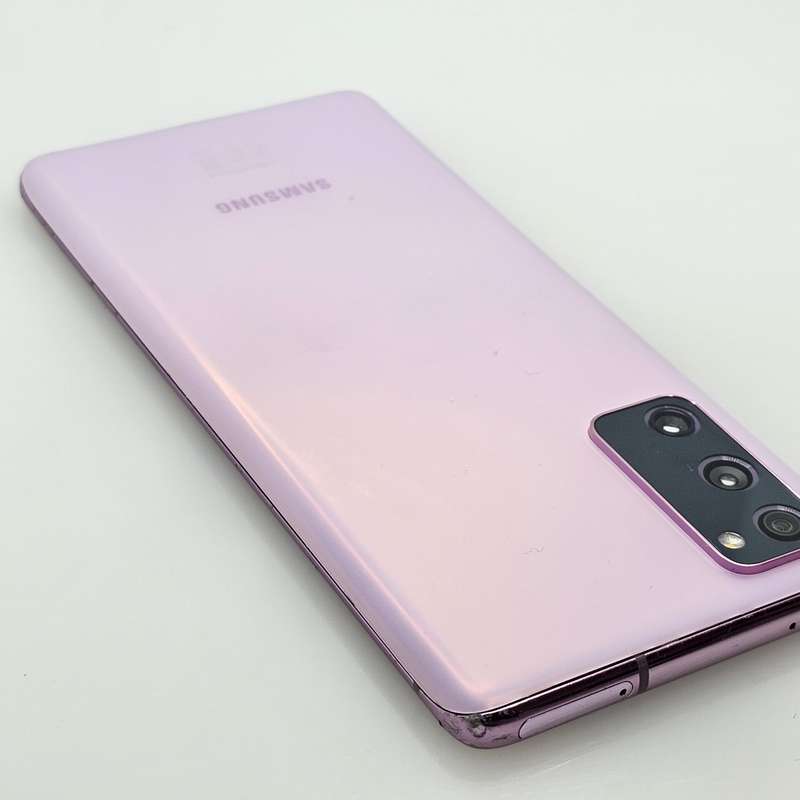 Samsung Galaxy S20 FE 128GB Dual Sim Cracked Screen Cloud Lavendar