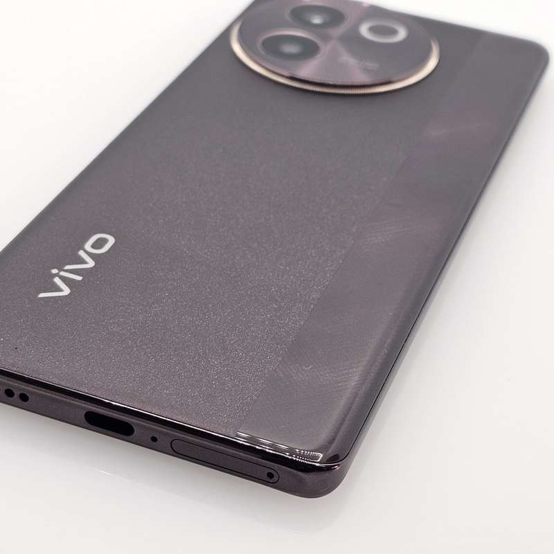 Vivo V30e 256GB Dual Sim Minor LCD Burn Classy Brown (6 Month Warranty)