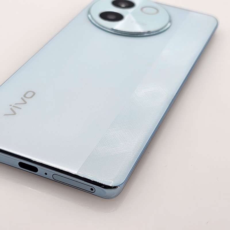 Vivo V30e 256GB Minor LCD Burn Green (6 Month Warranty)