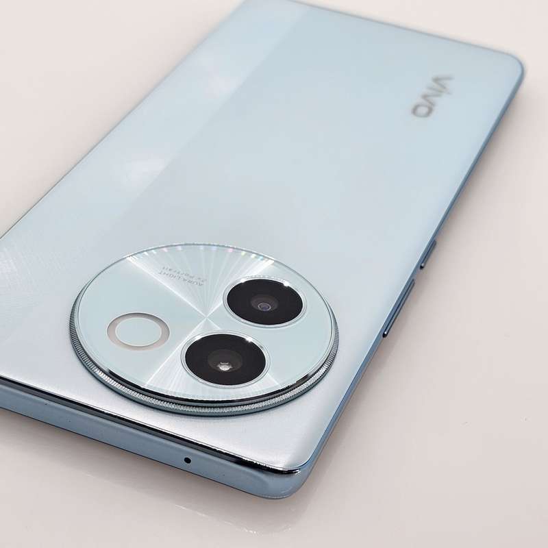 Vivo V30e 256GB Minor LCD Burn Green (6 Month Warranty)