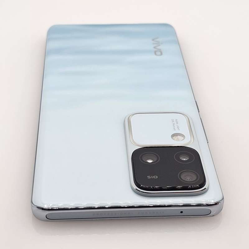 Vivo V30 512GB Dual Sim Minor LCD Burn Aqua (6 Month Warranty)