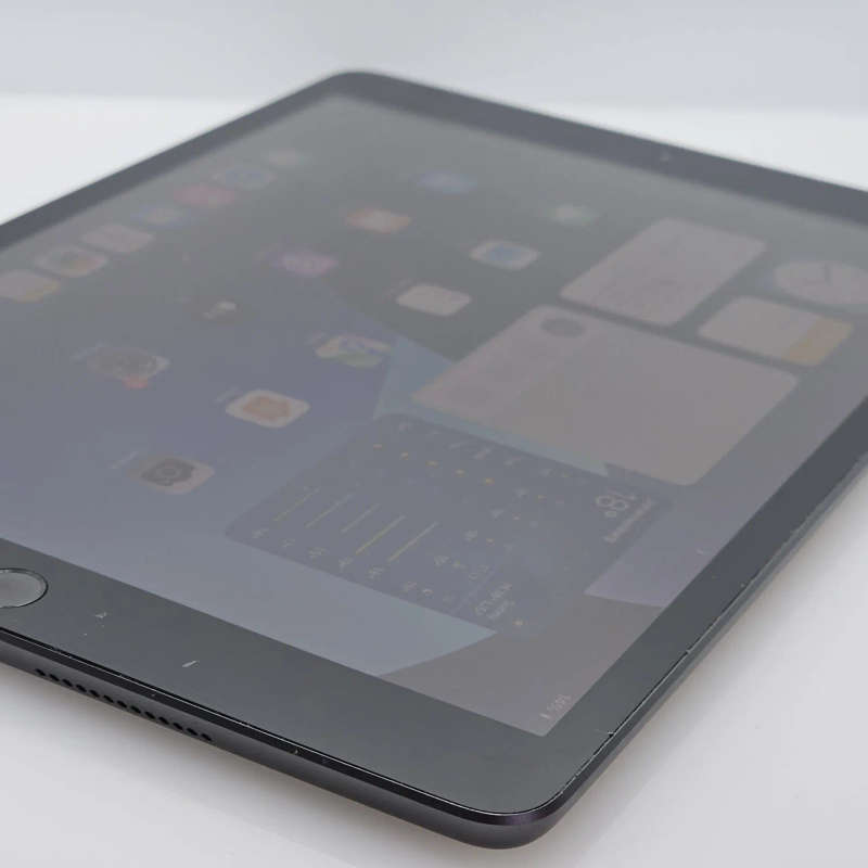 iPad 10.2 9th Gen (WiFi Only) No Touch ID 256GB Space Gray