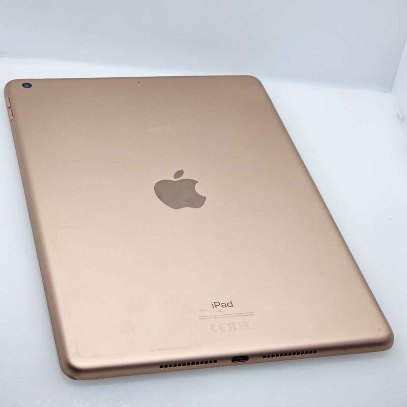 iPad 10.2 8th Gen 32GB (Wifi Only) No Touch ID And Bright Spots Rose Gold