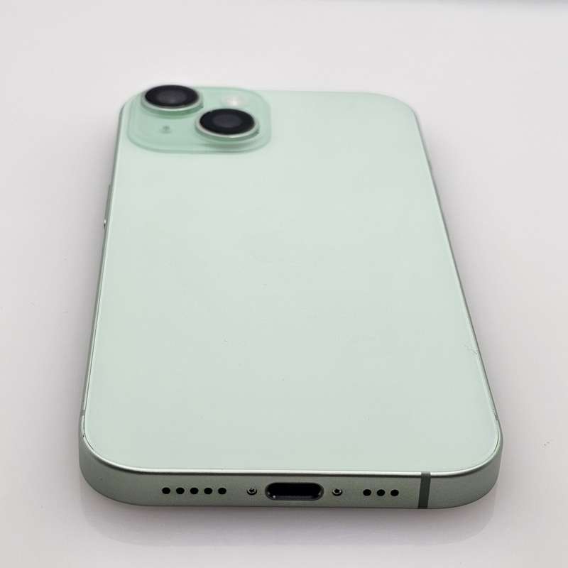 iPhone 15 128GB Green (12 Month Warranty) + Screen Protector Bundle Value: R200