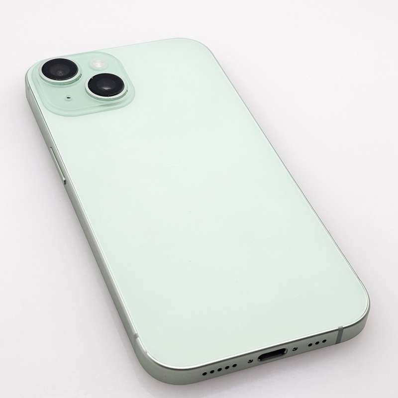 iPhone 15 128GB Green (12 Month Warranty) + Screen Protector Bundle Value: R200
