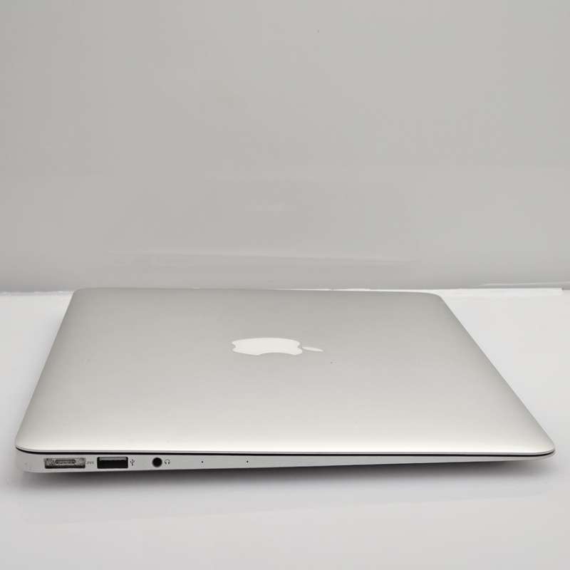 MacBook Air Core i5 13-Inch 1.4GHz (Early 2014) 4GB RAM 128GB SSD Silver