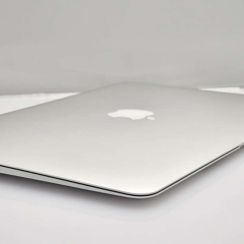 MacBook Air Core i5 13-Inch 1.4GHz (Early 2014) 4GB RAM 128GB SSD Silver