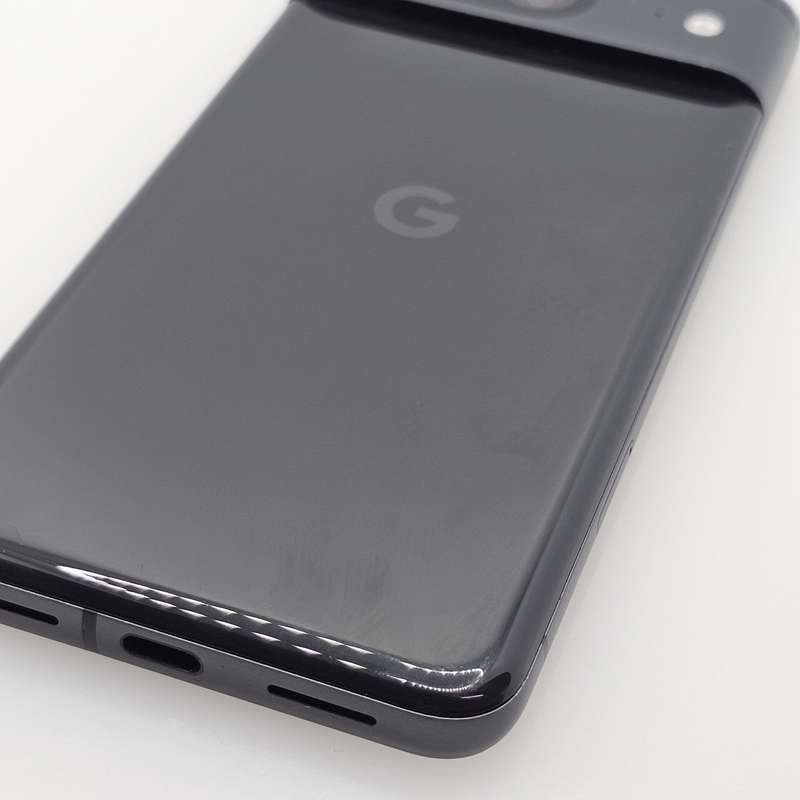 Google Pixel 8 128GB Dual Sim Obsidian (6 Month Warranty) + Cover Bundle Value: R200