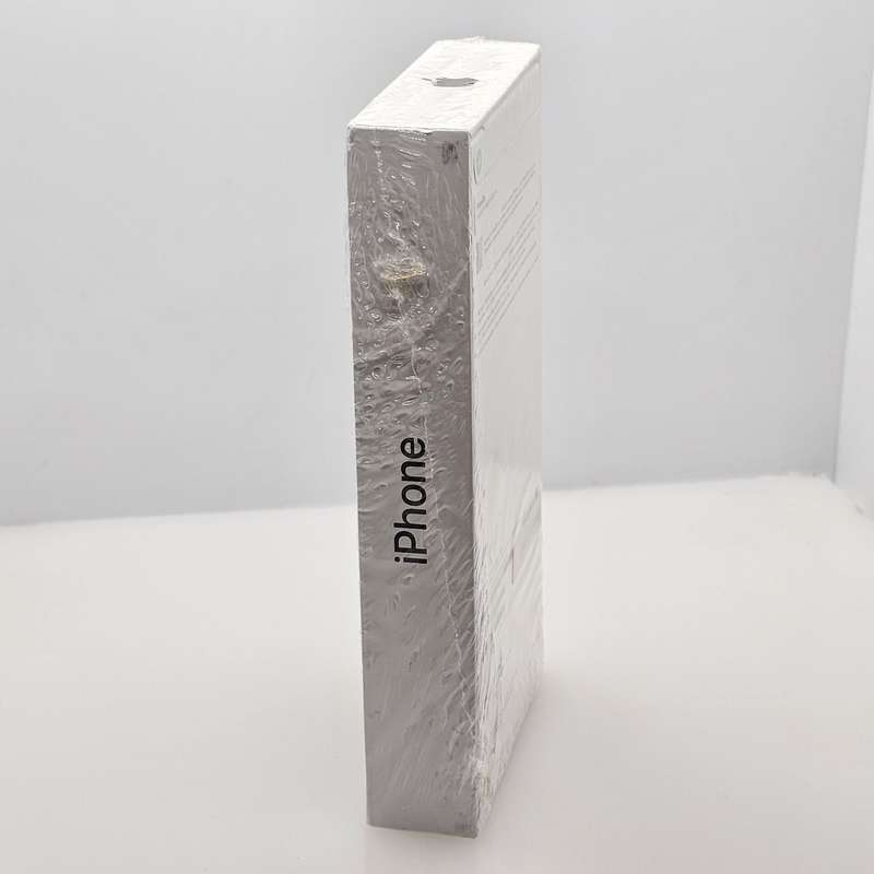 iPhone 16e 128GB Black  Brand New (Original Manufacturer Warranty)
