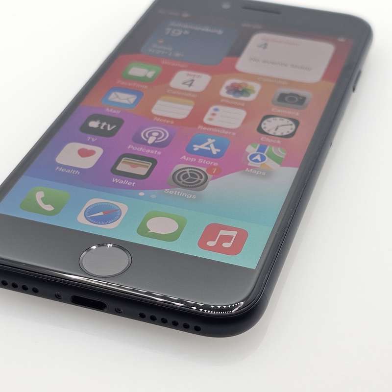 iPhone SE 2022 128GB Midnight (3 Month Warranty)