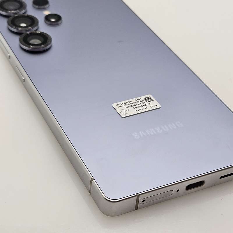 Samsung Galaxy S25 Ultra 256GB Dual Sim SilverBlue Mint Condition (2 Year Warranty)